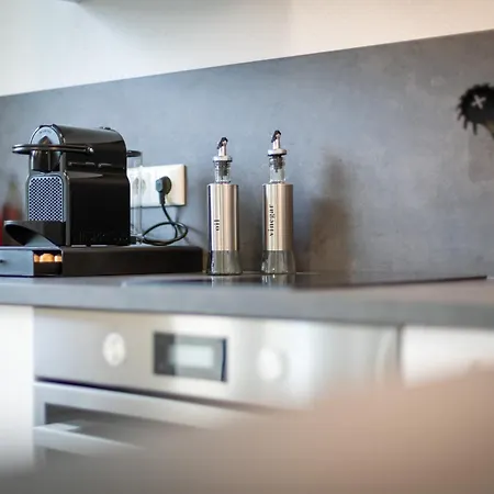 Sowi - Gartenblick & Parkplatz, Kueche Apartament Kassel